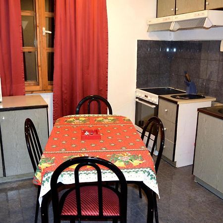 Persey Villa بوروفتس المظهر الخارجي الصورة