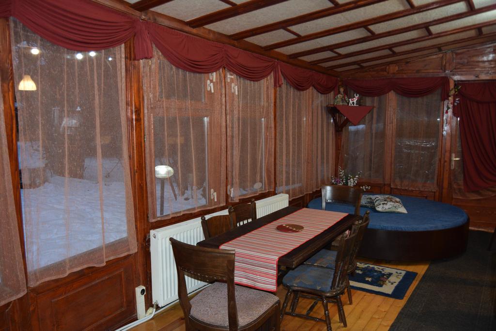 Persey Villa بوروفتس المظهر الخارجي الصورة