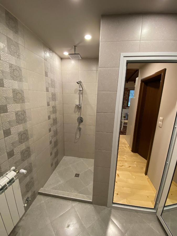 Persey Villa بوروفتس المظهر الخارجي الصورة